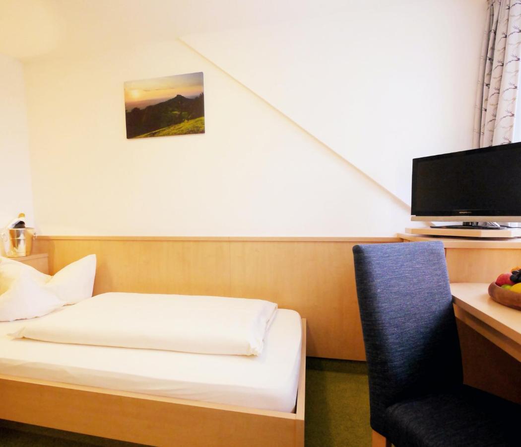 Zollersteighof Hotel 3*